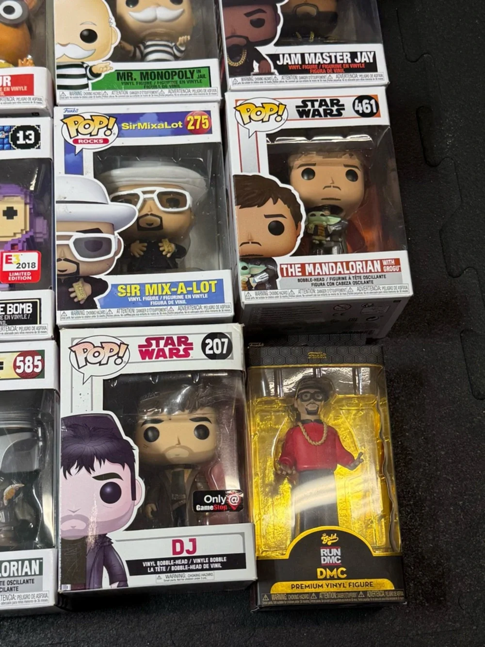 Lot Of 16 Mixed Funkos - Picture 5 of 6